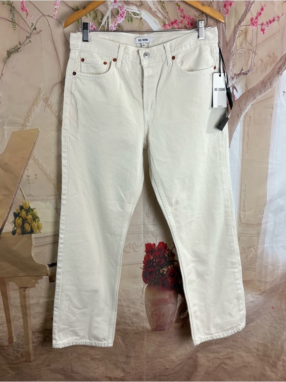 NEW Re/Done Cream High-Rise Easy straight Crop Jeans - Picture 2 of 11